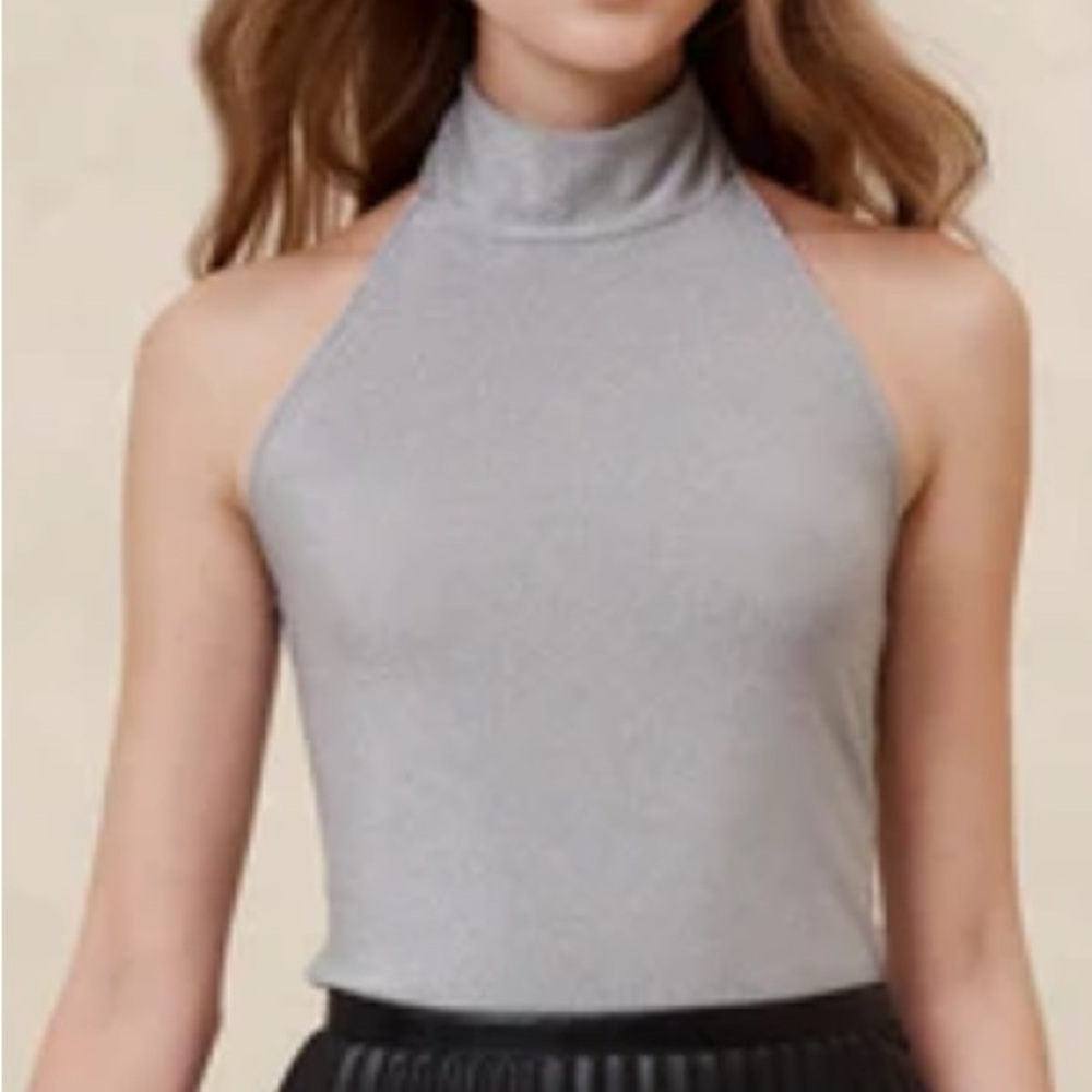 - NWT
BANANA REPUBLIC MOCK NECK  SILVER HALTER TOP